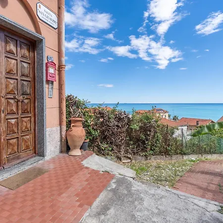 Apartman La Finestra Sul Mare - A Piedi - Parking *